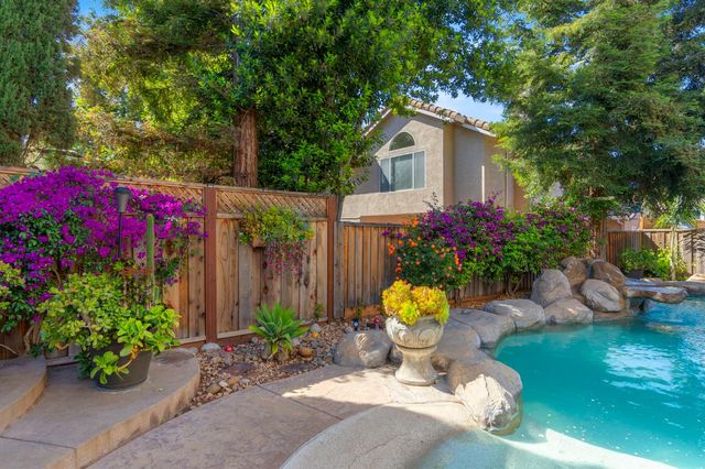 2053 Raven St, Tracy, CA 95376