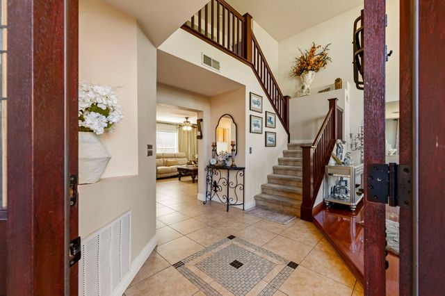 2053 Raven St, Tracy, CA 95376