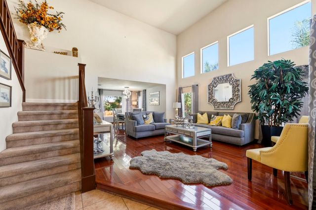 2053 Raven St, Tracy, CA 95376