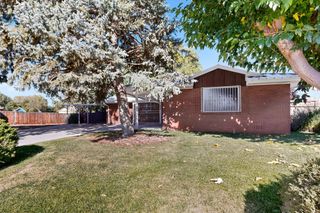 1919 La Poblana Road NW, Albuquerque, NM 87104