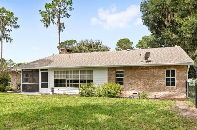 109 CARDINAL LANE, Eustis, FL 32726