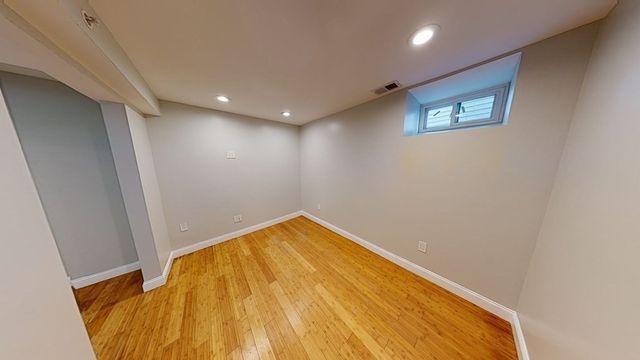 27 Chestnut Avenue 1, Boston, MA 02130