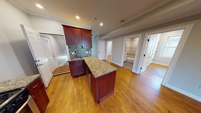 27 Chestnut Avenue 1, Boston, MA 02130