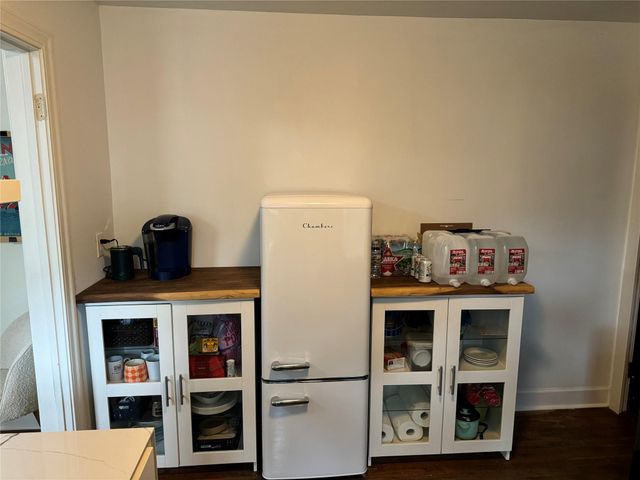 1308 Navasota ST, Austin, TX 78702