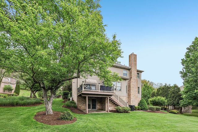 7064 Bennington Woods DRIVE, Mccandless, PA 15237