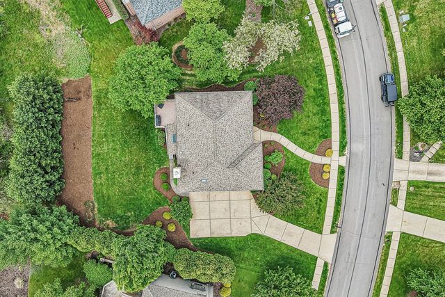 7064 Bennington Woods DRIVE, Mccandless, PA 15237