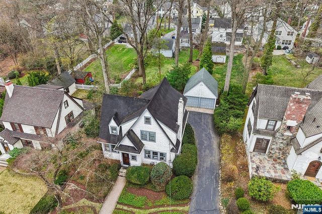 476 Alpine Terrace, Ridgewood, NJ 07450