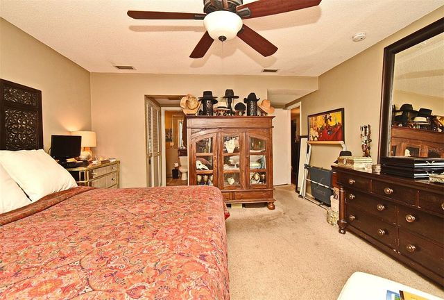 686 LAKE VILLAS DRIVE 686, Altamonte Springs, FL 32701