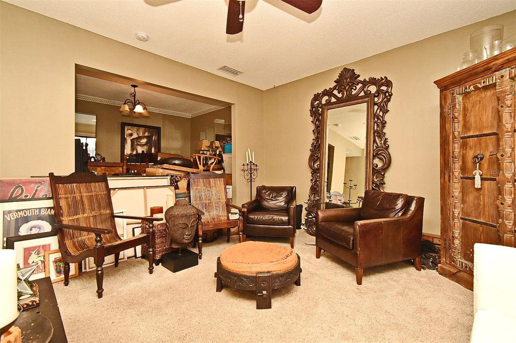 Image 15 of property listing at 686 LAKE VILLAS DRIVE 686, Altamonte Springs, FL 32701