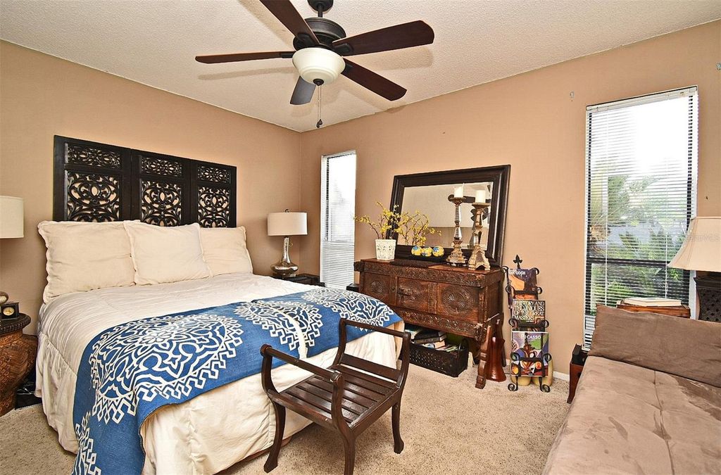 Image 3 of property listing at 686 LAKE VILLAS DRIVE 686, Altamonte Springs, FL 32701