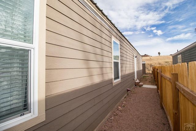 218 W Thurlow Ave, Cripple Creek, CO 80813