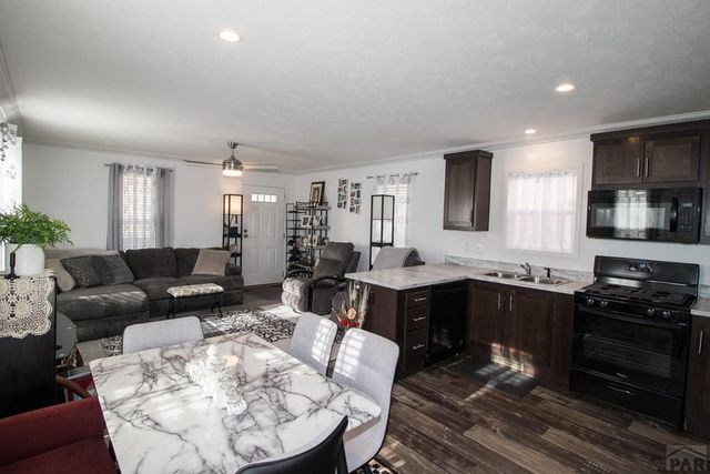 218 W Thurlow Ave, Cripple Creek, CO 80813