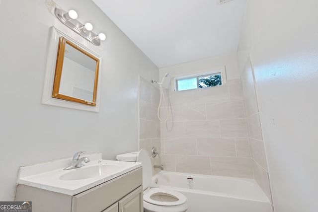 968 Sexton Drive, Stone Mountain, GA 30083