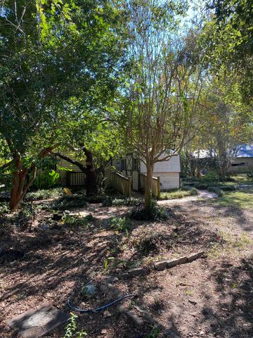 6175 NE Colin Kelly Highway, Madison, FL 32340