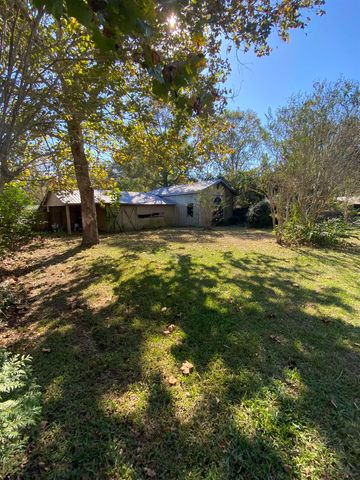 6175 NE Colin Kelly Highway, Madison, FL 32340