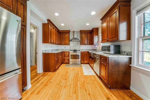 19701 Fairmount Boulevard, Shaker Heights, OH 44118