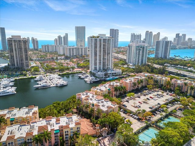 19877 E Country Club Dr 3408, Aventura, FL 33180