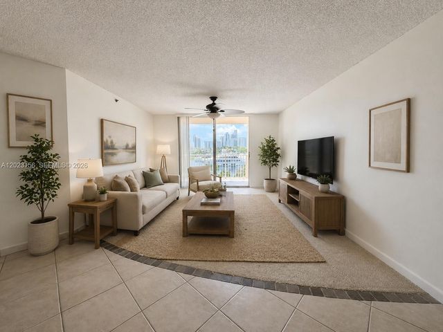 19877 E Country Club Dr 3408, Aventura, FL 33180
