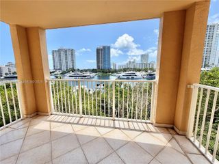 19877 E Country Club Dr 3408, Aventura, FL 33180