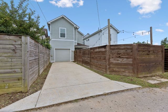 1809 McEwen Ave, Nashville, TN 37206