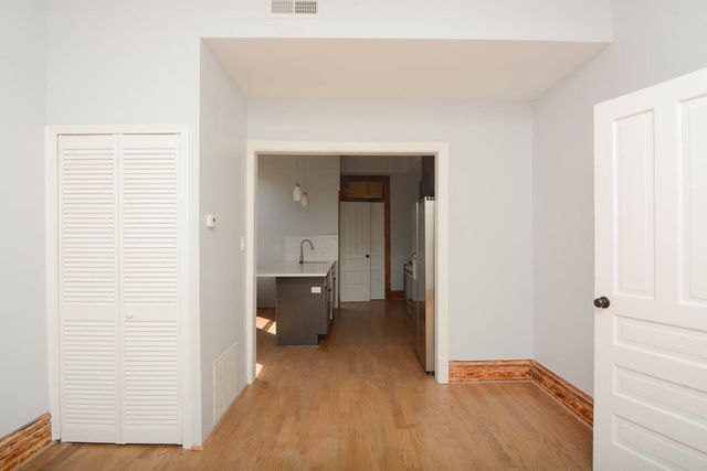 949 N Winchester Avenue 1R, Chicago, IL 60622