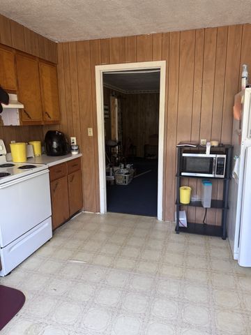 9863 Highway 13, Erin, TN 37061
