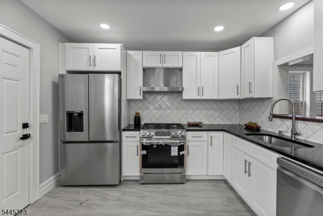 579 Newark Ave, Kenilworth Boro, NJ 07033