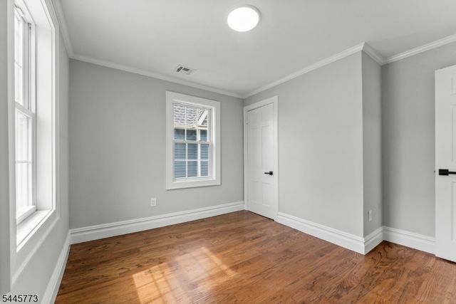 579 Newark Ave, Kenilworth Boro, NJ 07033