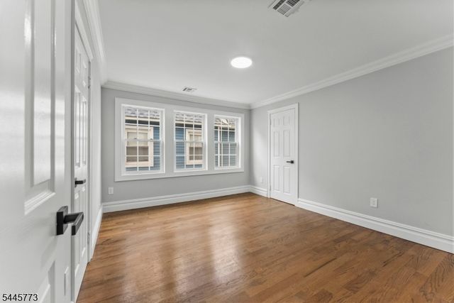 579 Newark Ave, Kenilworth Boro, NJ 07033