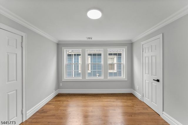 579 Newark Ave, Kenilworth Boro, NJ 07033