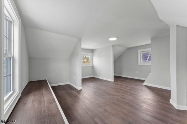 579 Newark Ave, Kenilworth Boro, NJ 07033