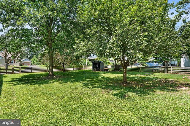 42 PARK AVE, Lansdale, PA 19446