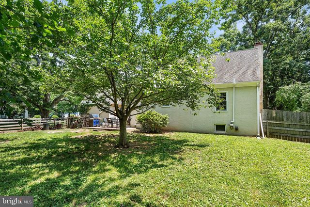 42 PARK AVE, Lansdale, PA 19446