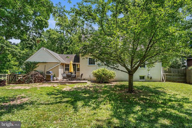 42 PARK AVE, Lansdale, PA 19446
