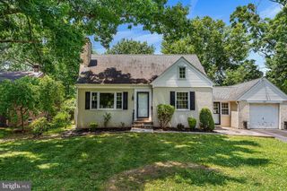 42 PARK AVE, Lansdale, PA 19446