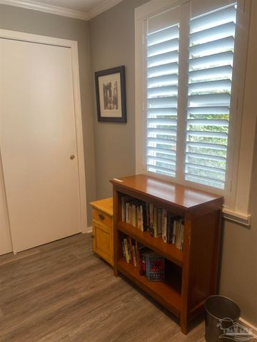 414 N D St, Pensacola, FL 32501