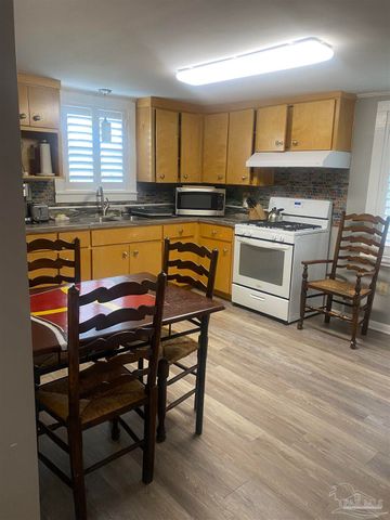 414 N D St, Pensacola, FL 32501