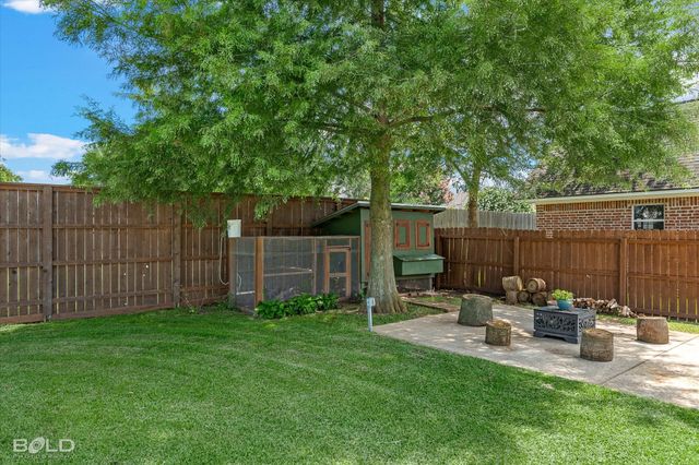 212 Woodrun Place, Bossier City, LA 71111