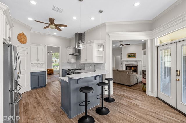 212 Woodrun Place, Bossier City, LA 71111