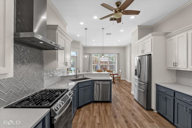 212 Woodrun Place, Bossier City, LA 71111