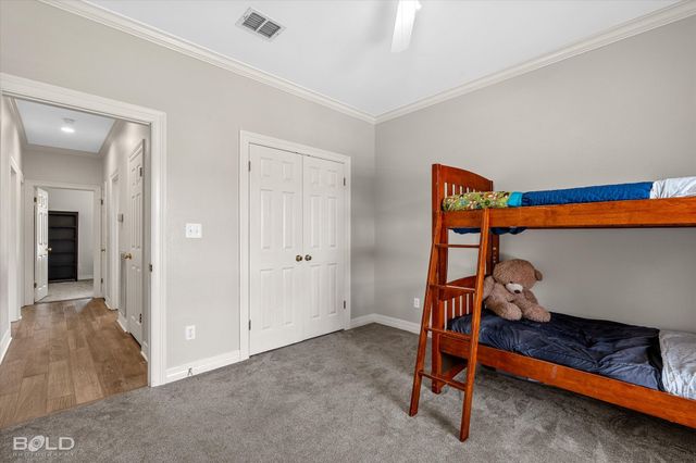 212 Woodrun Place, Bossier City, LA 71111
