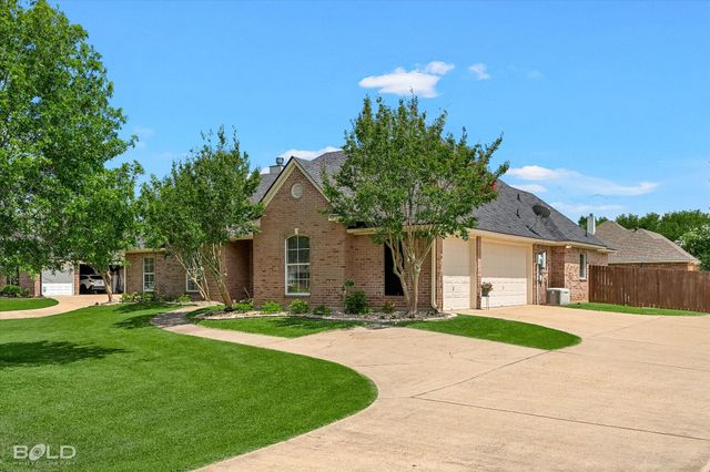 212 Woodrun Place, Bossier City, LA 71111