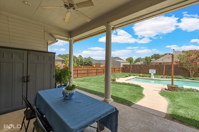 212 Woodrun Place, Bossier City, LA 71111