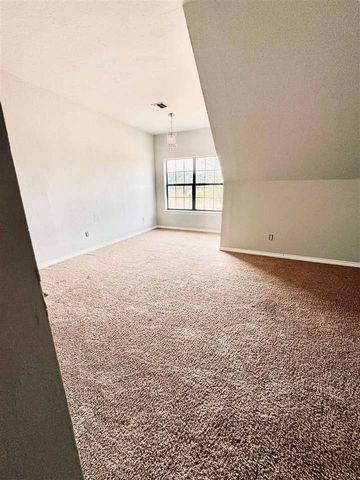 3142 SW Post Oak Dr, Cache, OK 73527