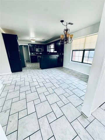 3142 SW Post Oak Dr, Cache, OK 73527