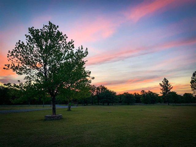 3142 SW Post Oak Dr, Cache, OK 73527