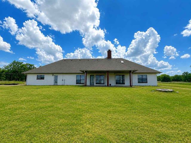 3142 SW Post Oak Dr, Cache, OK 73527