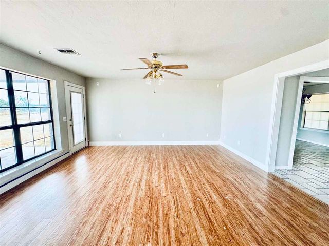 3142 SW Post Oak Dr, Cache, OK 73527
