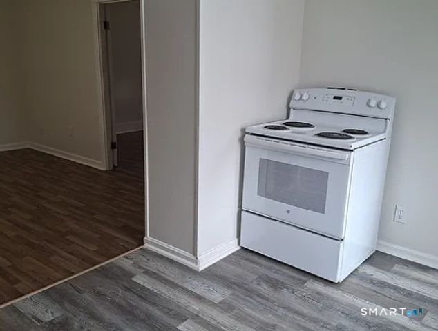 65 Twiss Street, Meriden, CT 06450