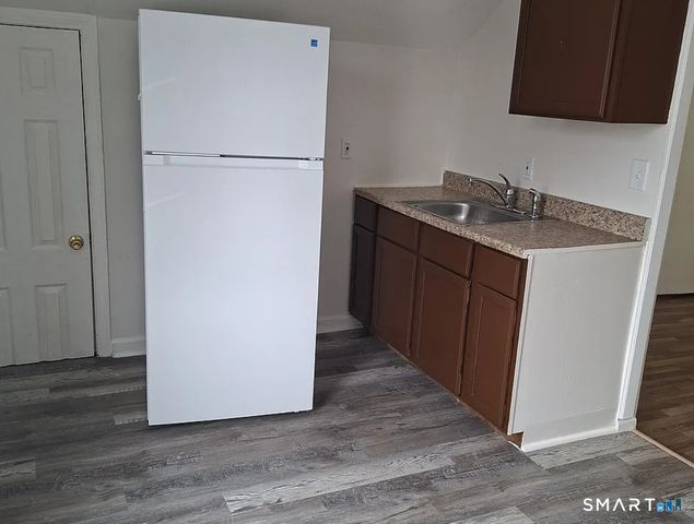 65 Twiss Street, Meriden, CT 06450